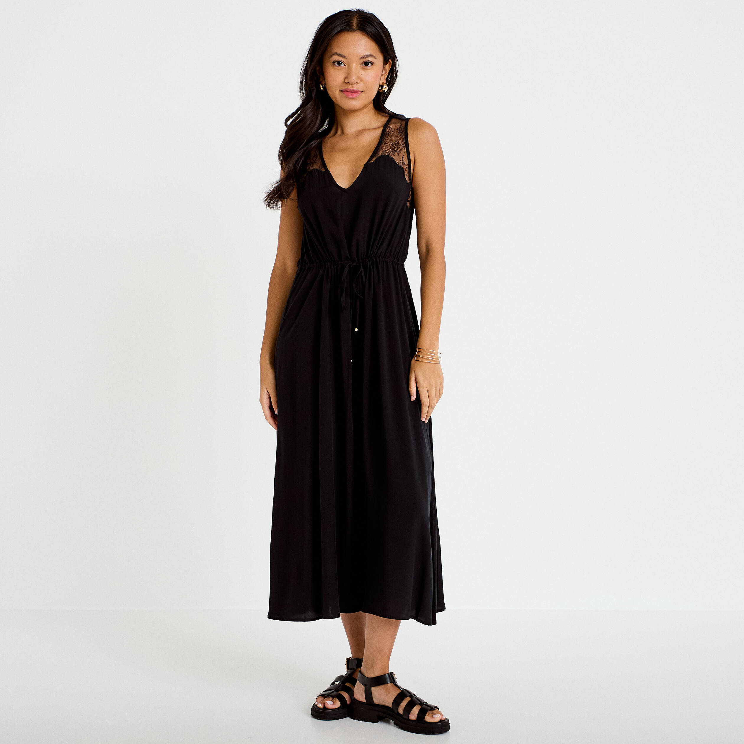 Robe longue &eacute;vas&eacute;e col v sans manches noir femme