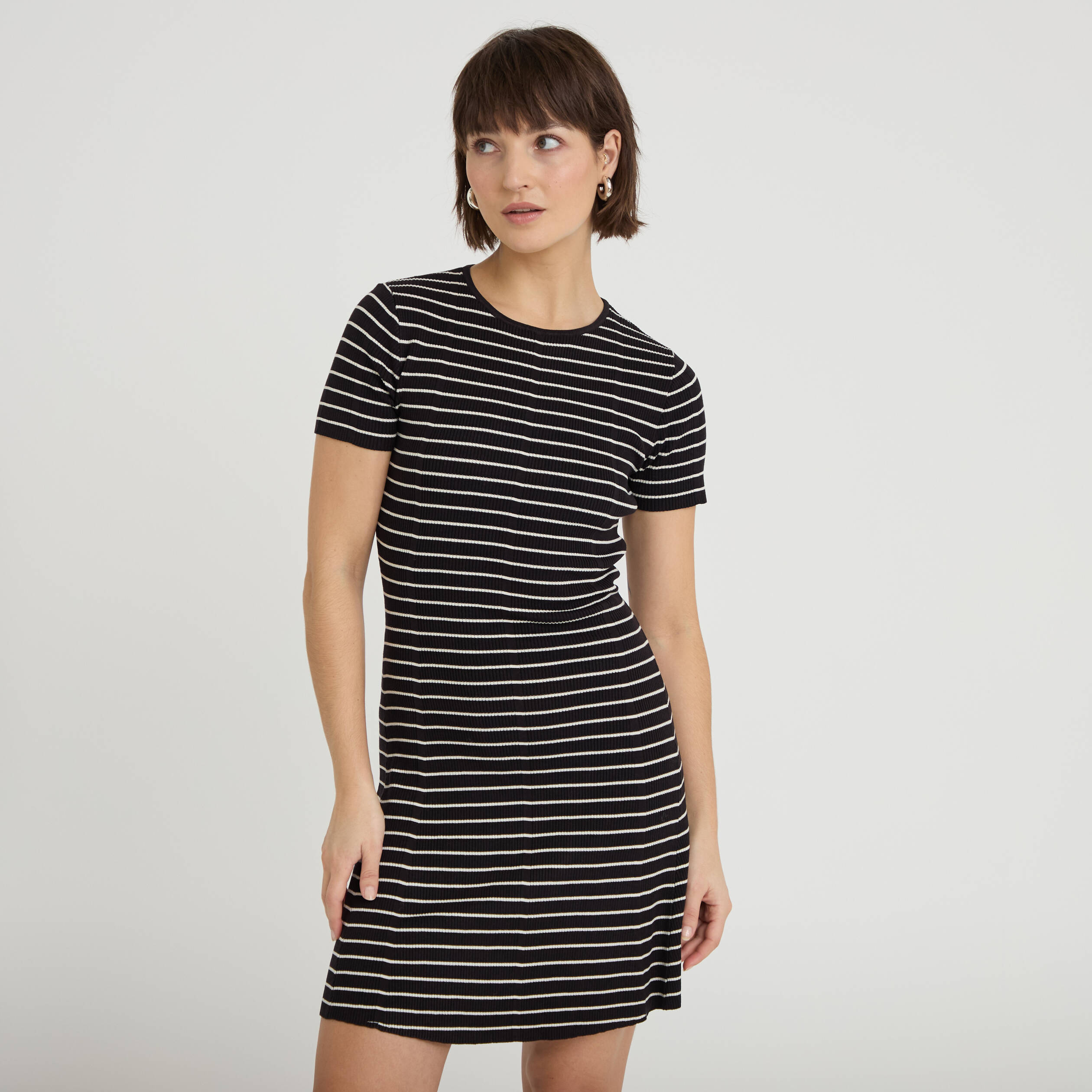 Robe droite manches courtes blanc femme