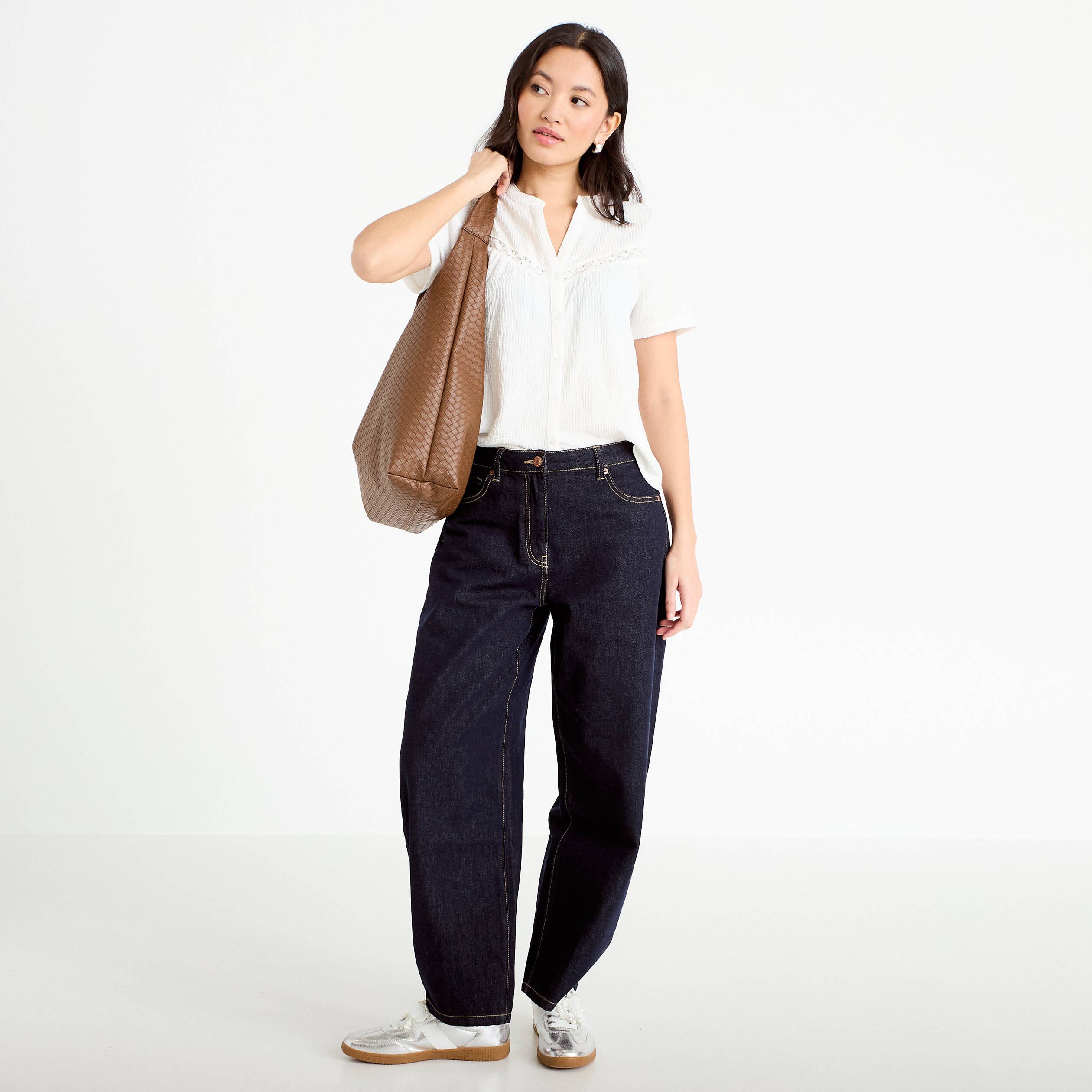 Blouse pliss&eacute;e col v manches courtes ecru femme