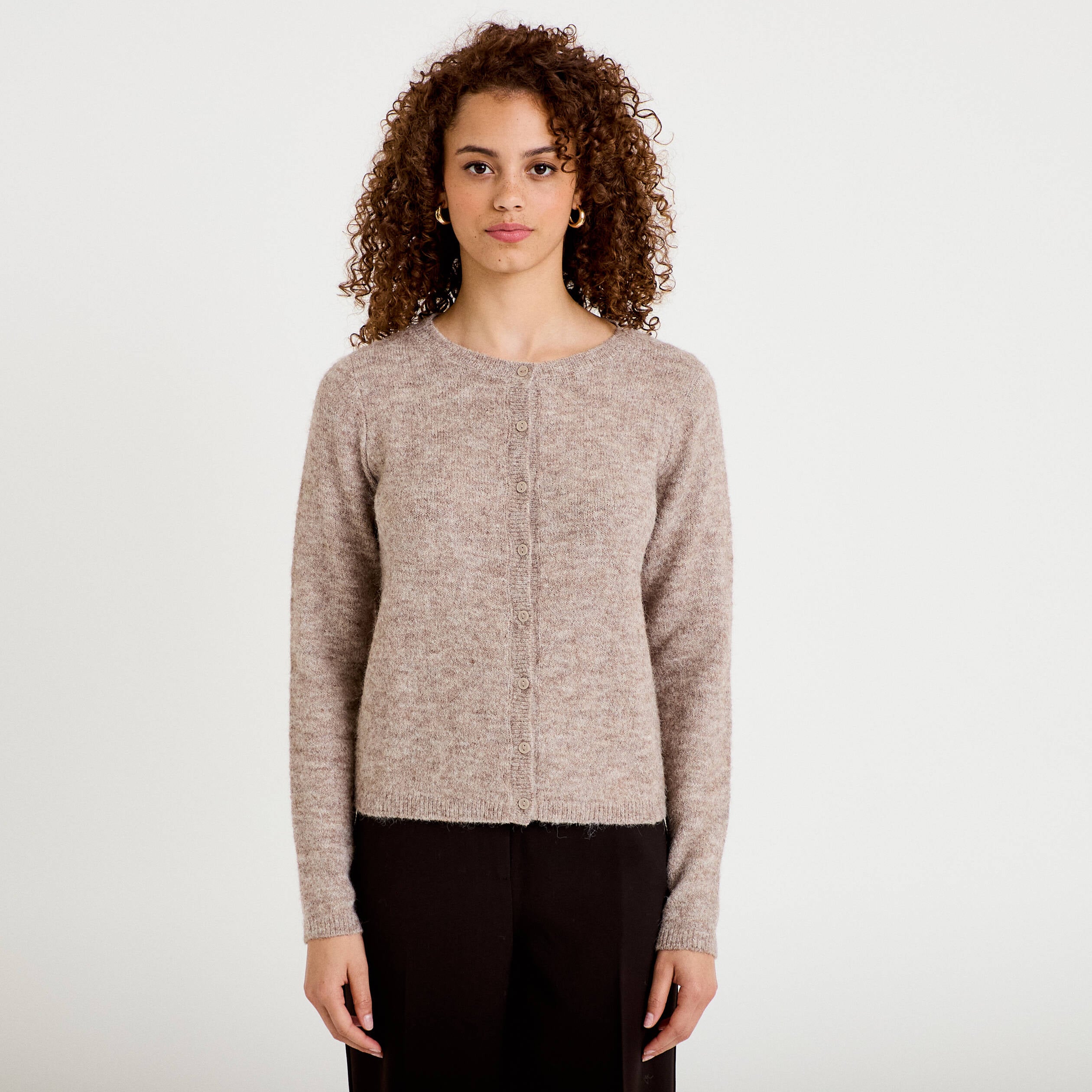 Gilet col rond manches longues taupe femme