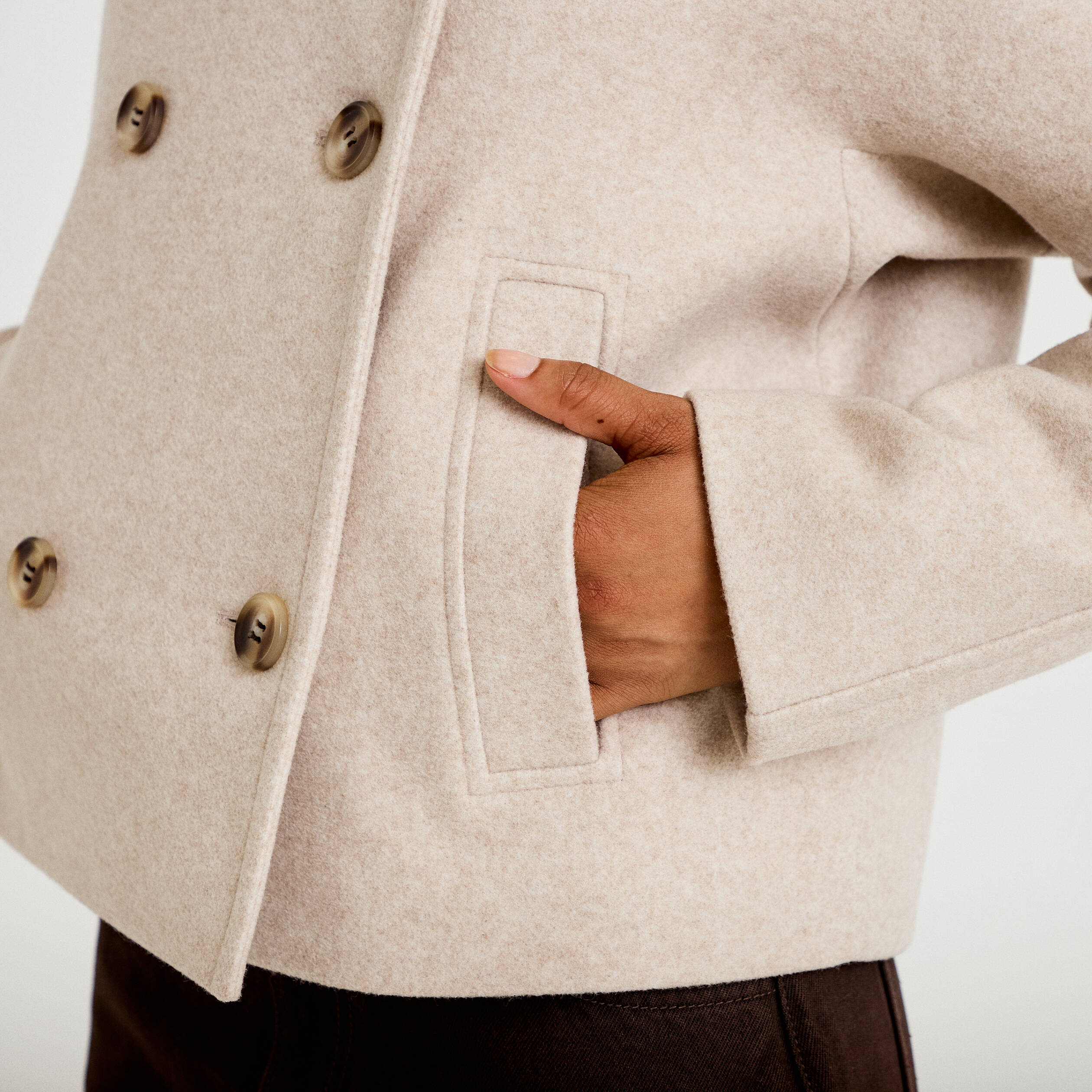 Caban court col montant beige femme