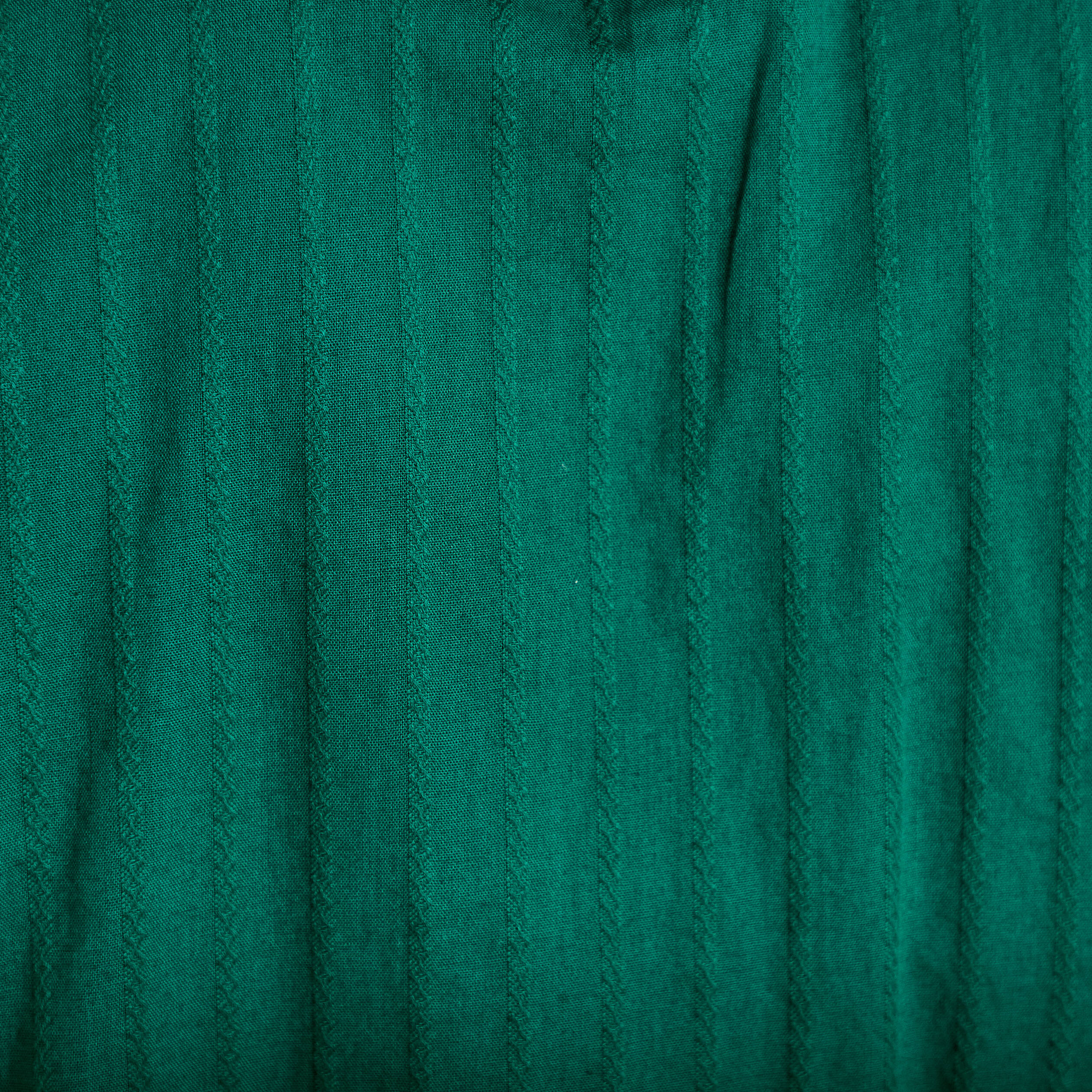 Blouse broderie col v manches 3/4 vert fonc&eacute; femme