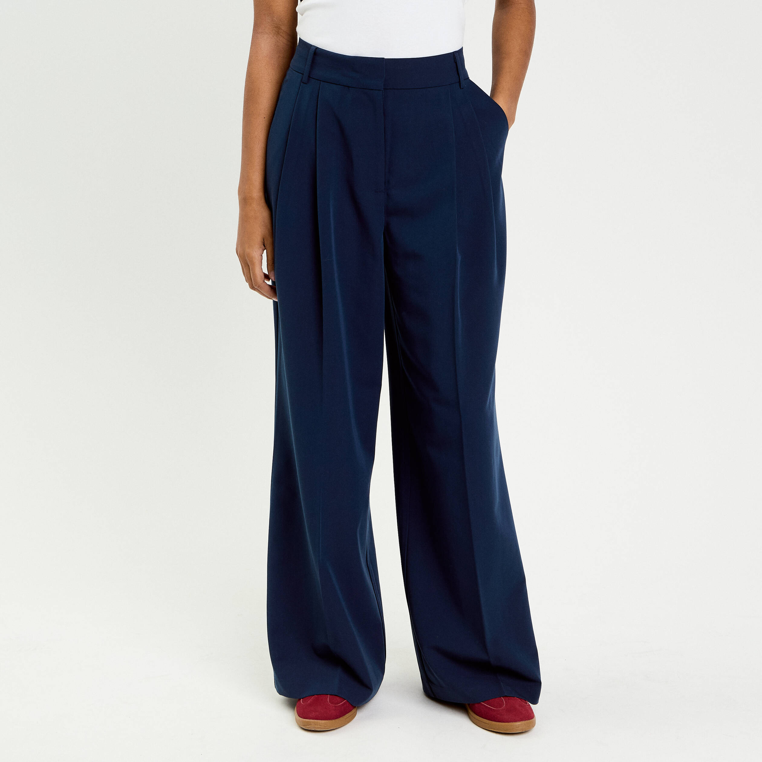 Pantalon large &agrave; pinces bleu marine femme