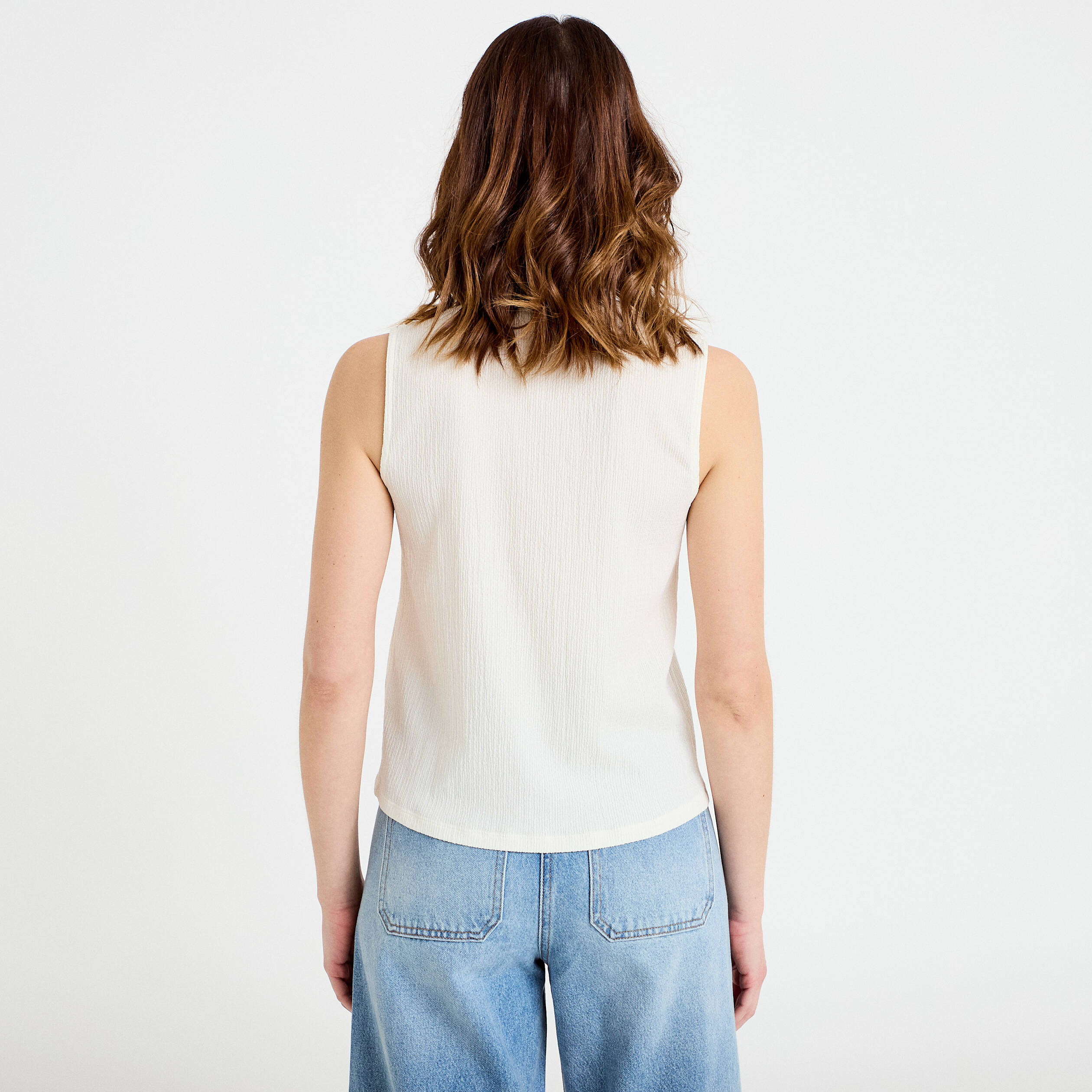 Blouse sans manches col v ecru femme