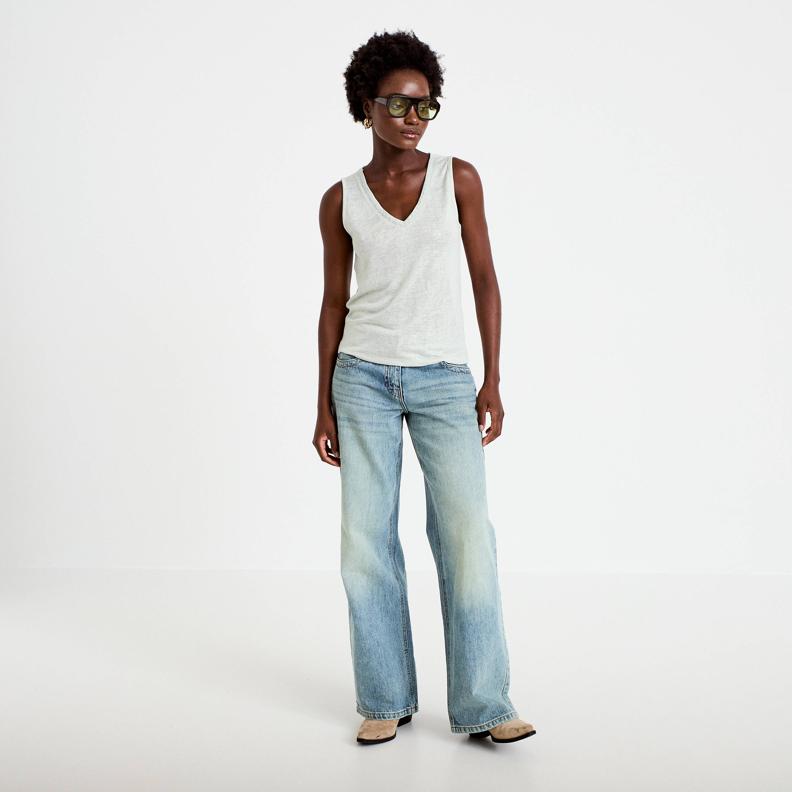 D&eacute;bardeur col v gris argent femme