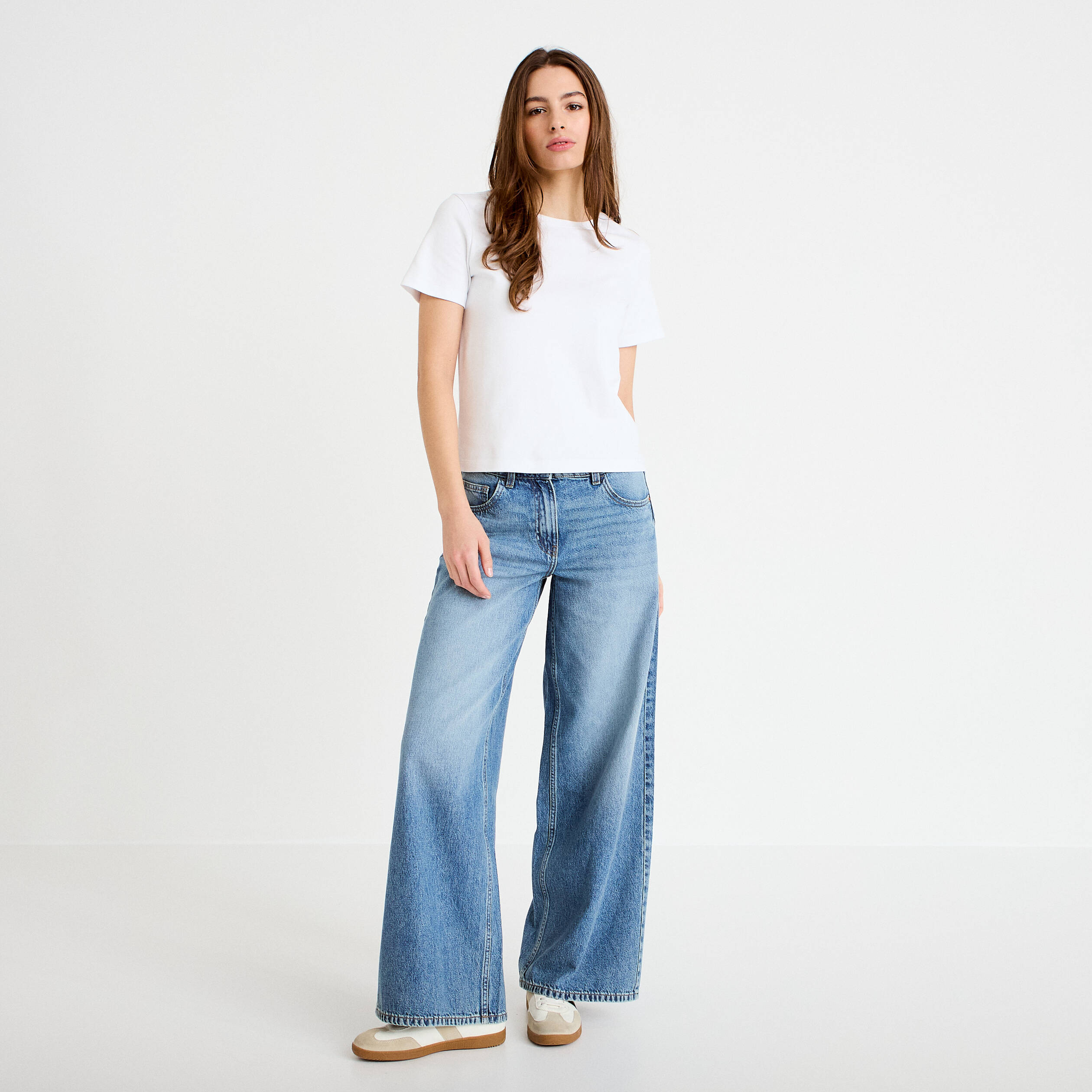 T-shirt col rond manches courtes blanc femme