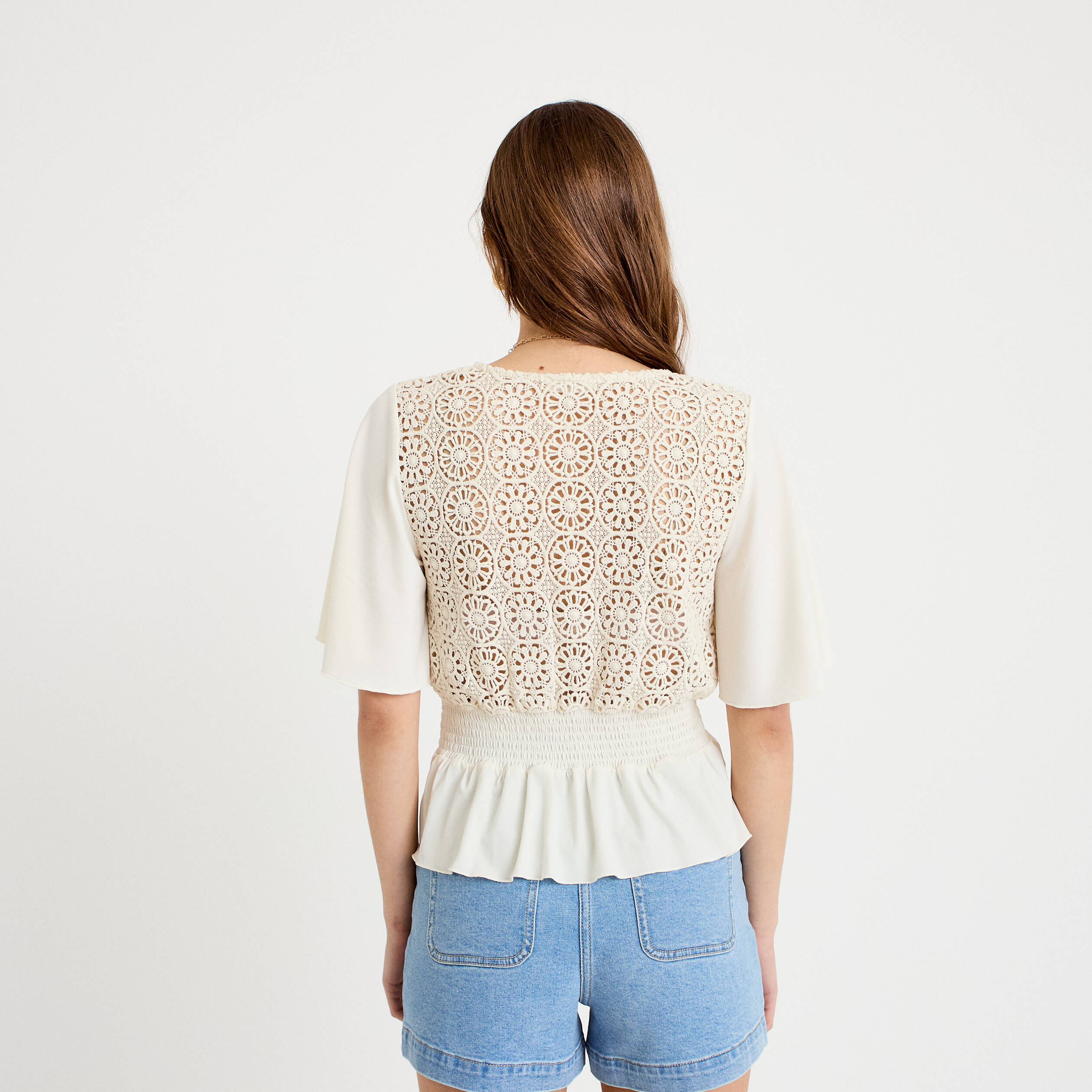 Blouse col v manches courtes ecru femme