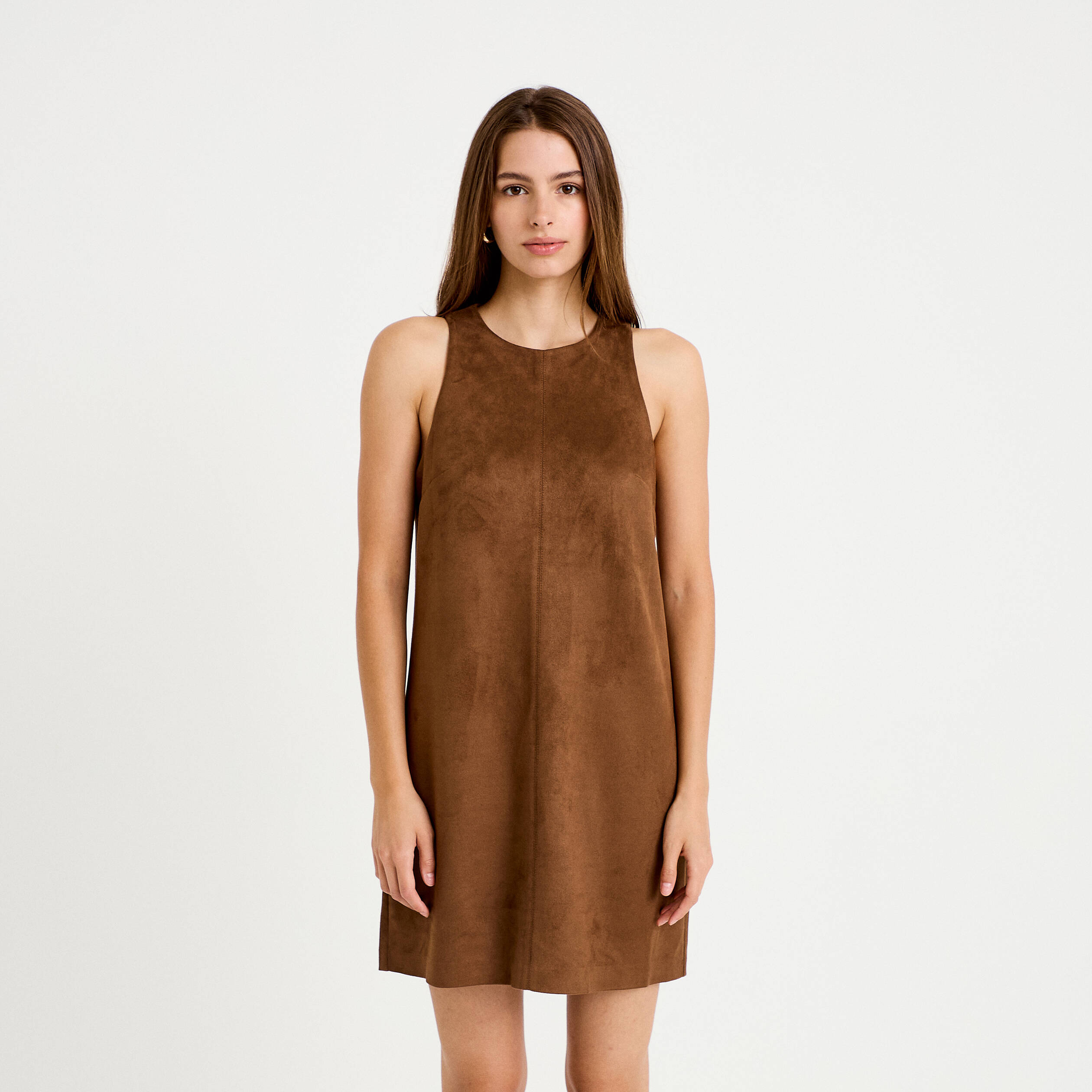 Robe courte &eacute;vas&eacute;e sans manches marron femme