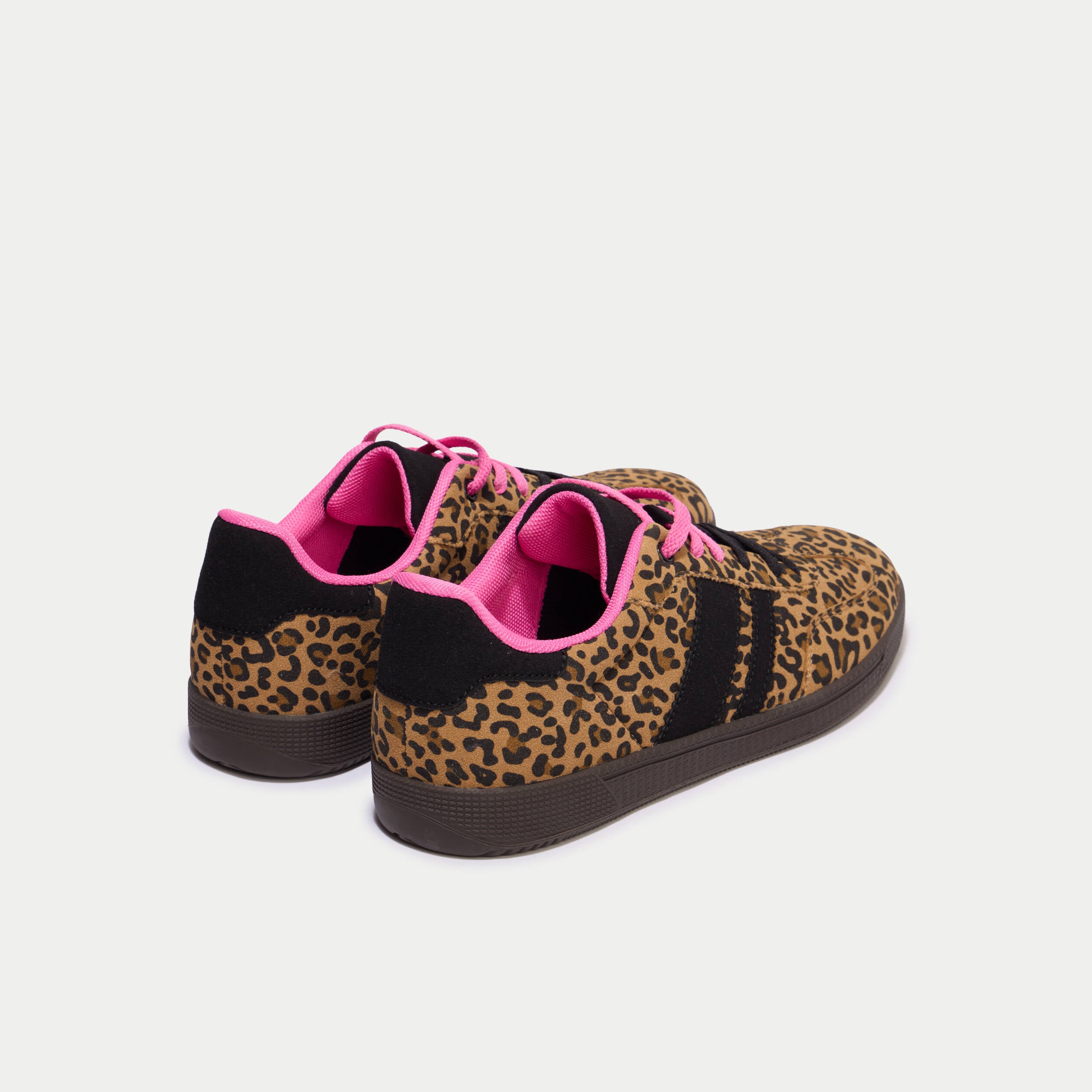 Baskets basses &agrave; lacets beige femme
