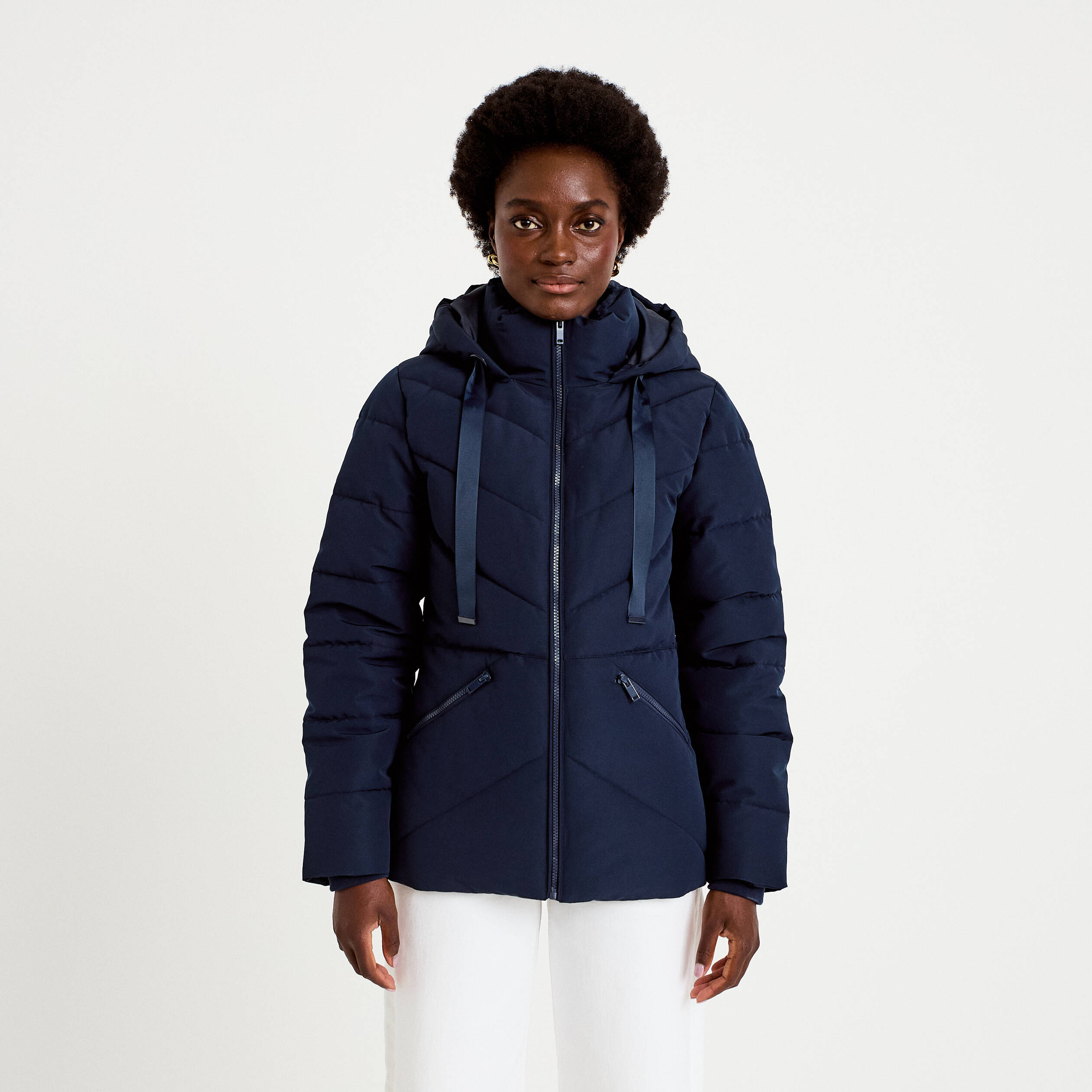 Doudoune cintr&eacute;e &agrave; capuche bleu marine femme