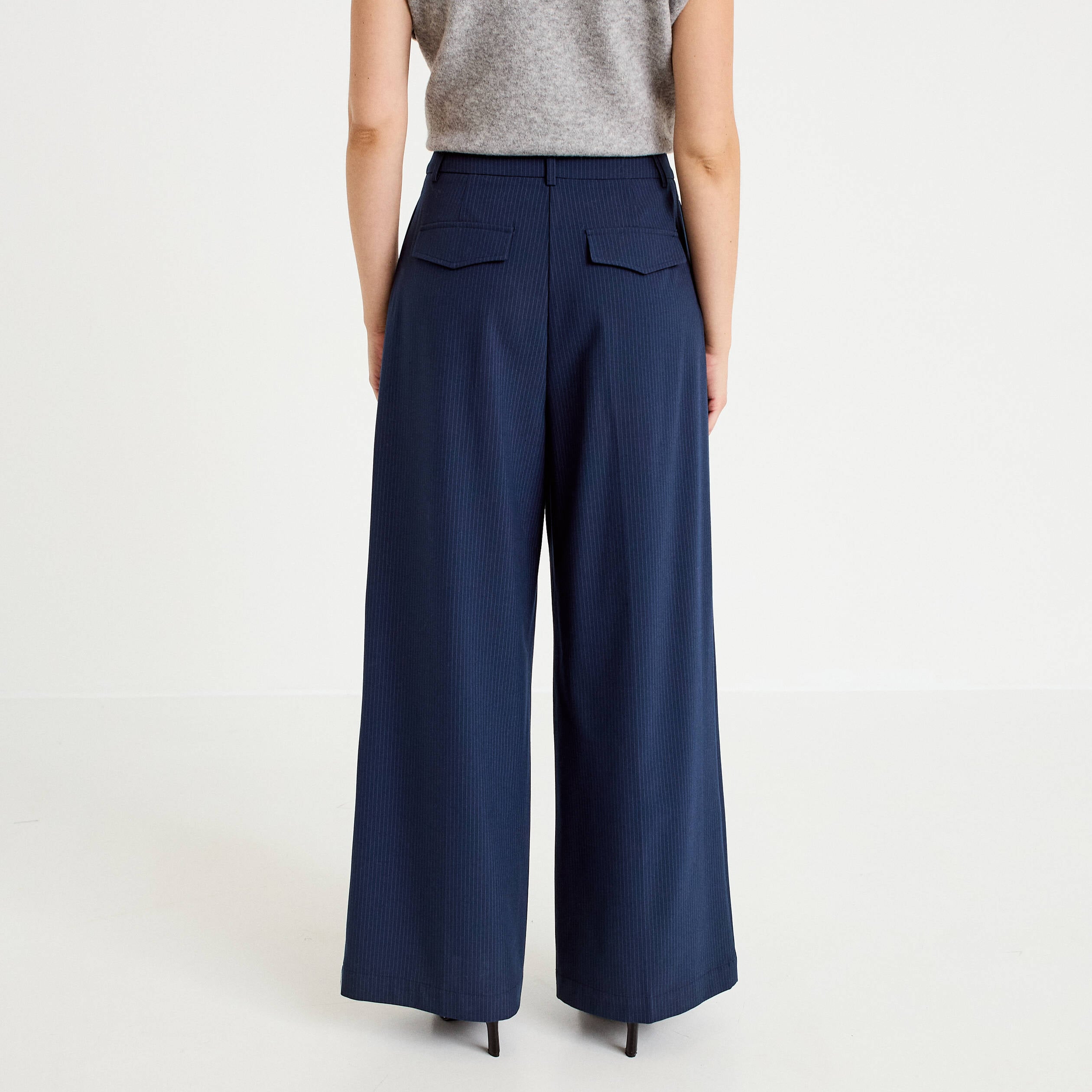 Pantalon large &agrave; pinces bleu marine femme