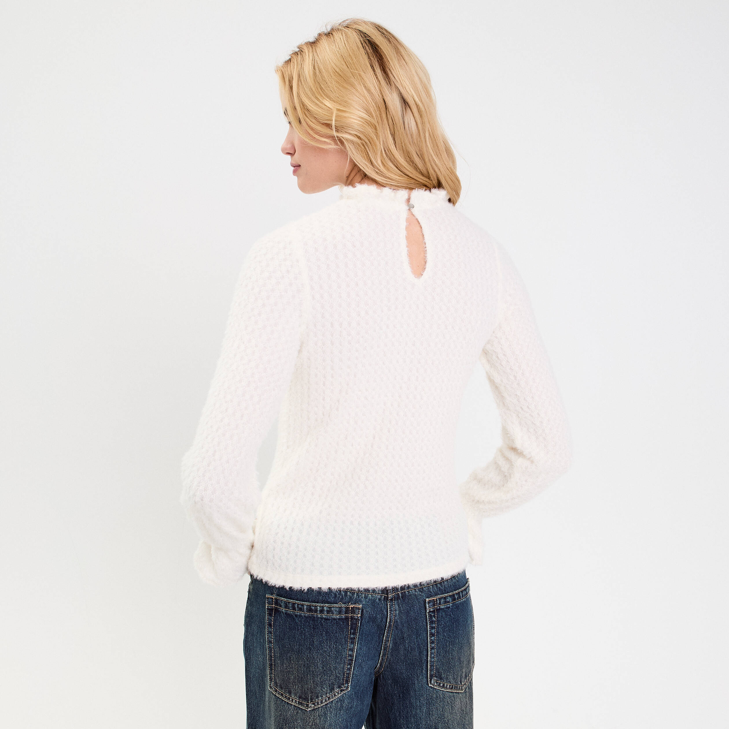 Blouse ajour&eacute;e manches longues ivoire femme