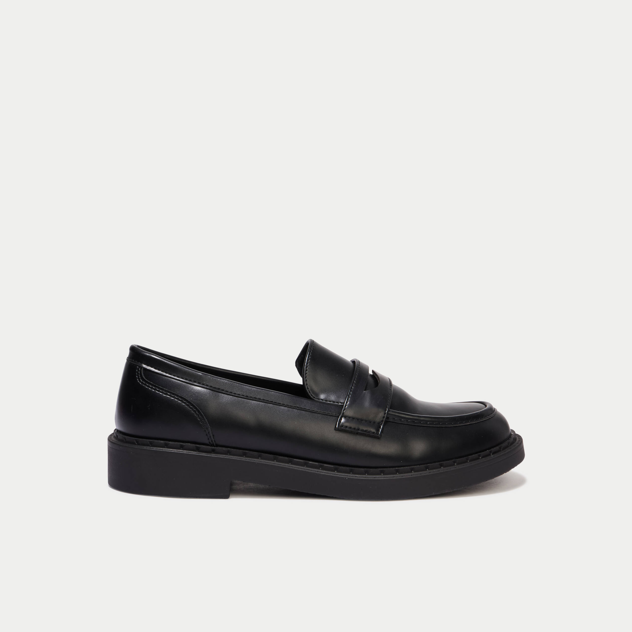 Mocassins noir femme