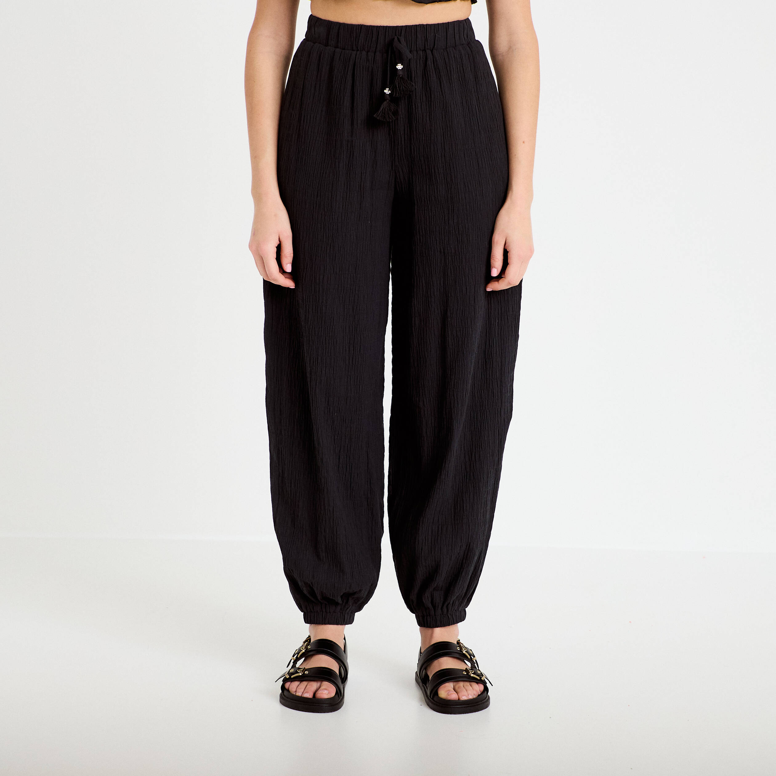 Pantalon large taille haute pliss&eacute; noir femme