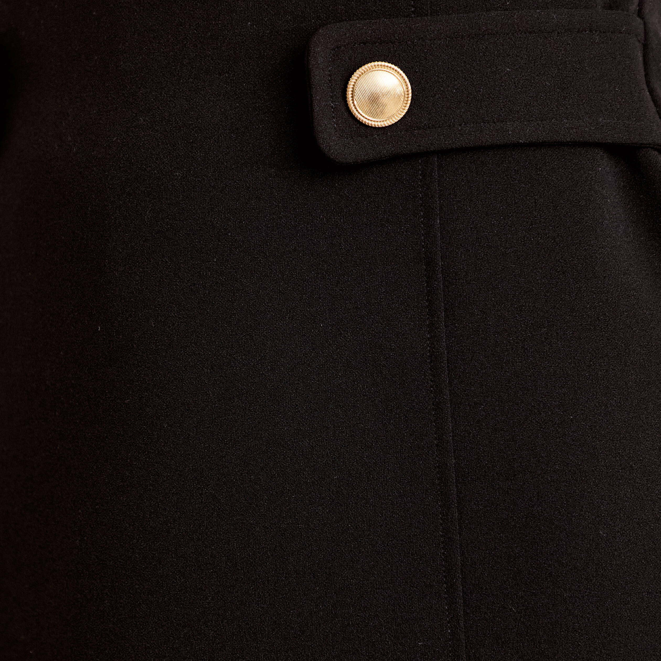 Jupe-short en maille avec boutons noir femme