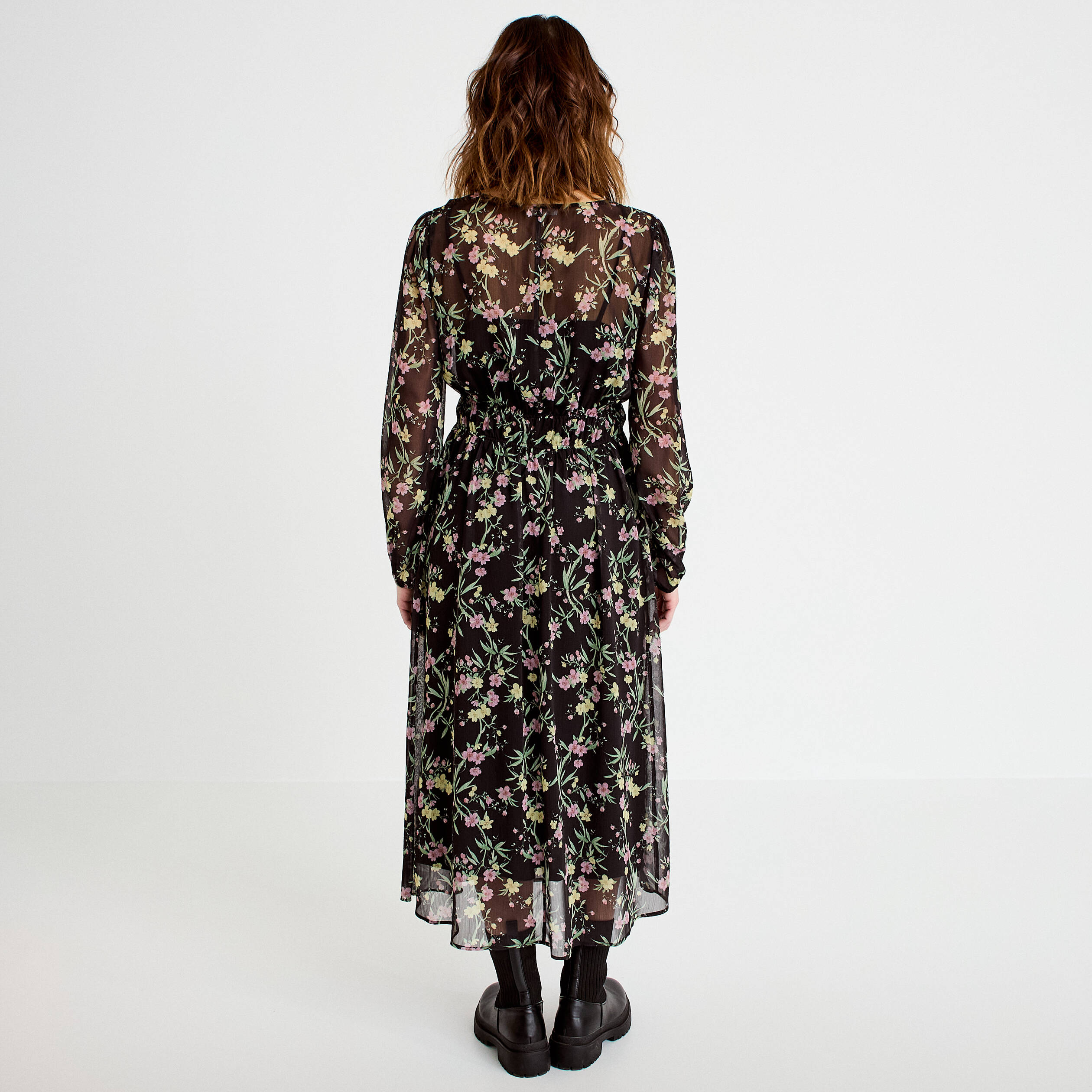 Robe &eacute;vas&eacute;e noir femme
