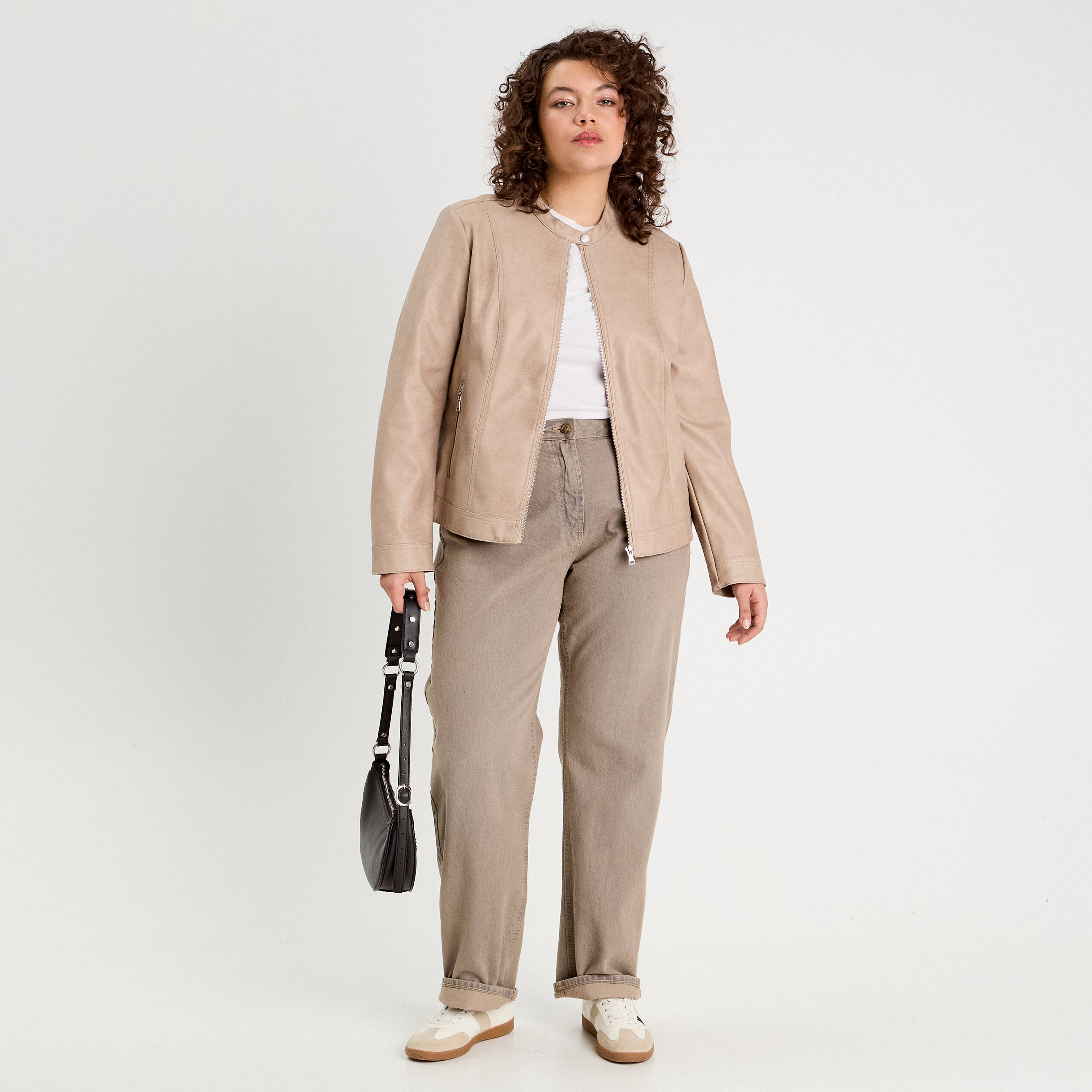 Veste droite zipp&eacute;e sable femme
