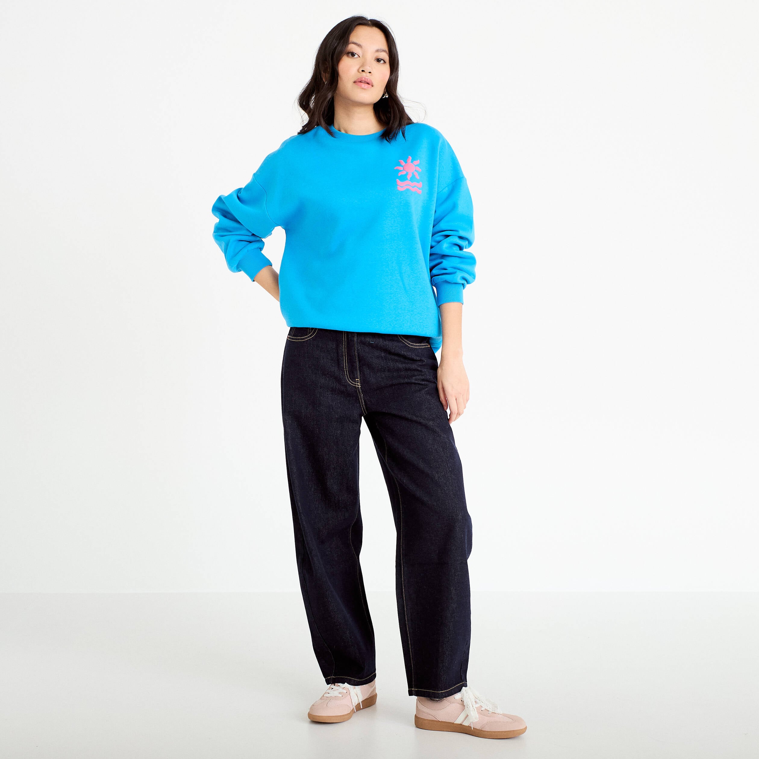 Sweat oversize col rond manches longues bleu electrique femme