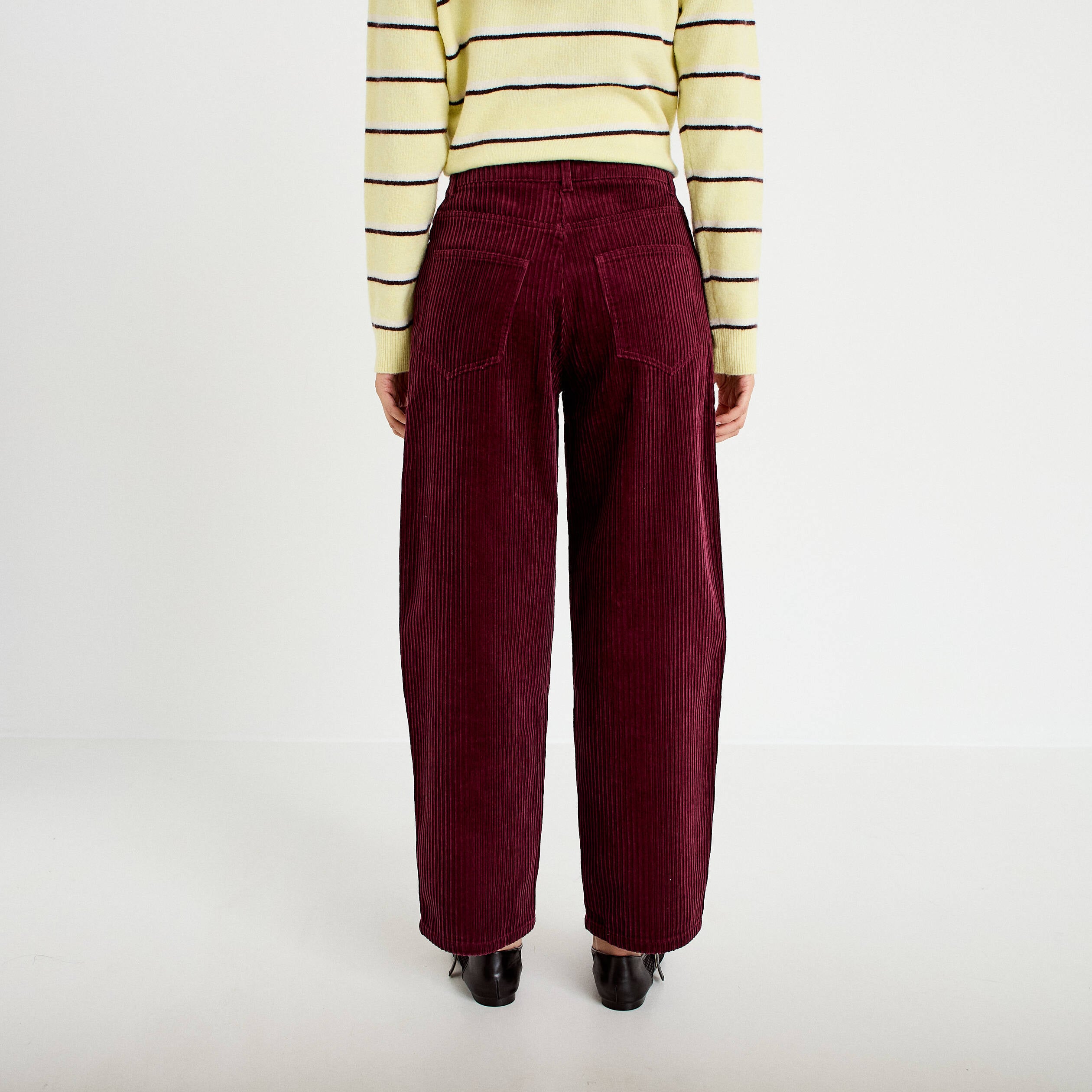 Pantalon large en velours bordeaux femme