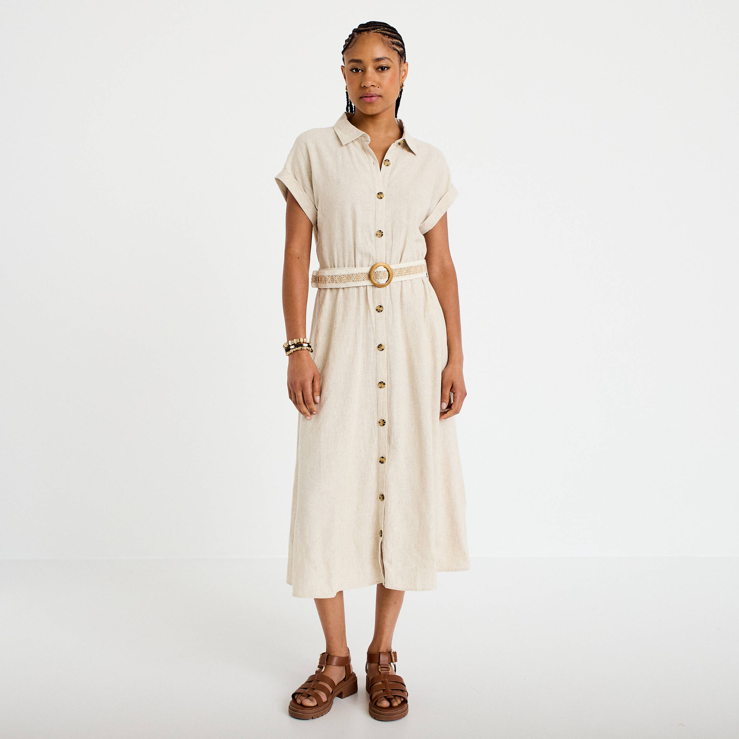 Robe &eacute;vas&eacute;e 3/4 col chemise ceinture beige femme