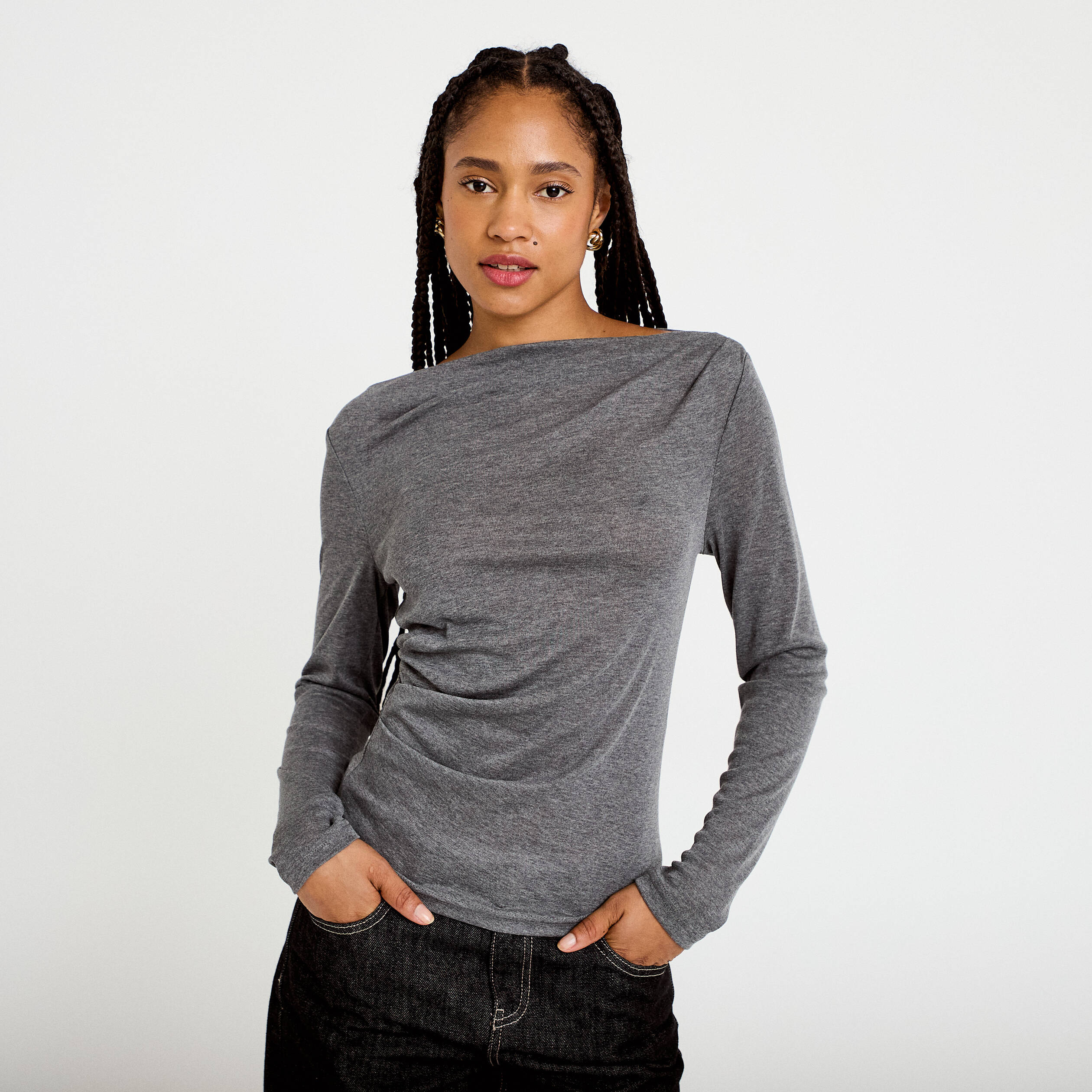 T-shirt col b&eacute;nitier manches longues gris fonc&eacute; femme