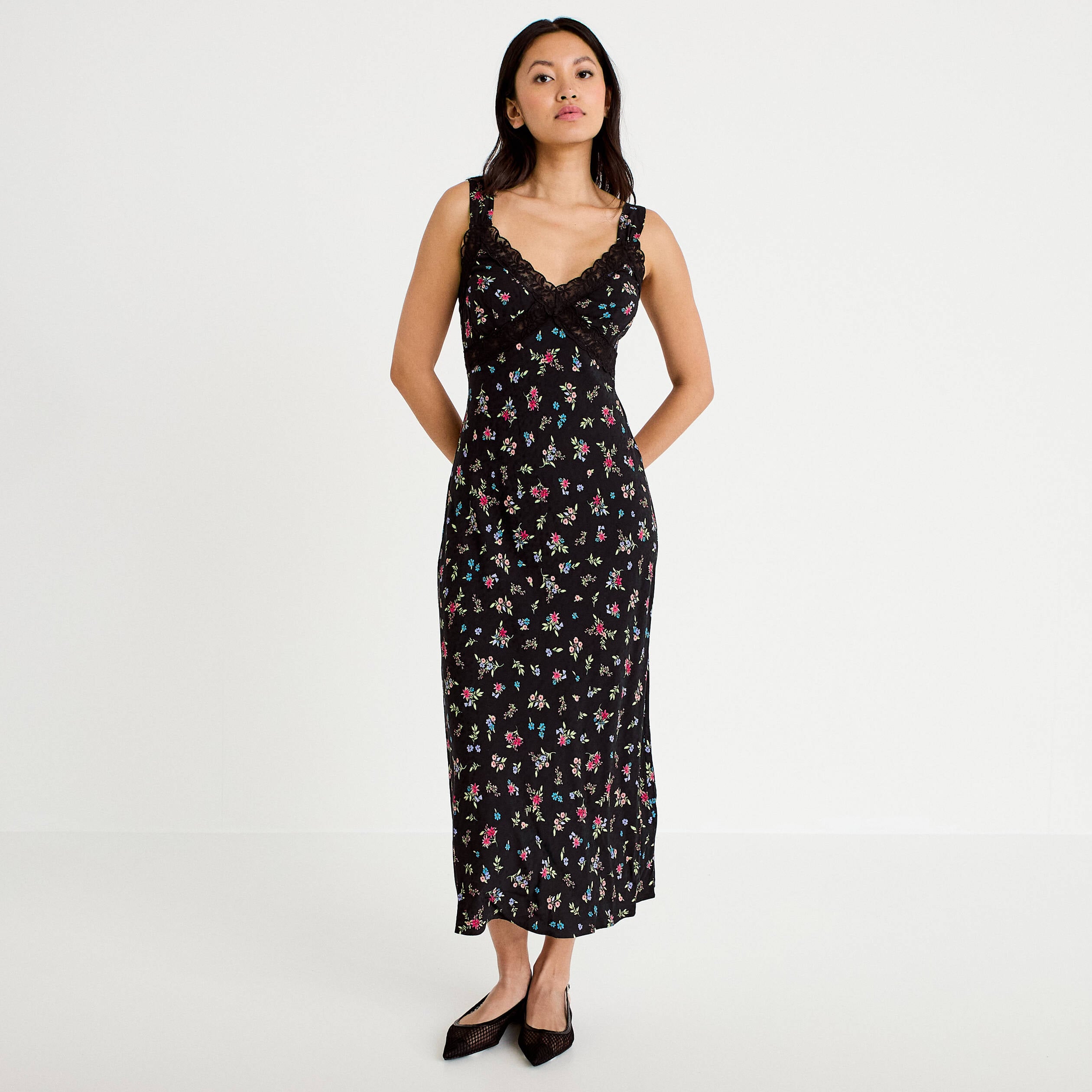 Robe d&eacute;collet&eacute; bretelles aspect dentelle noir femme