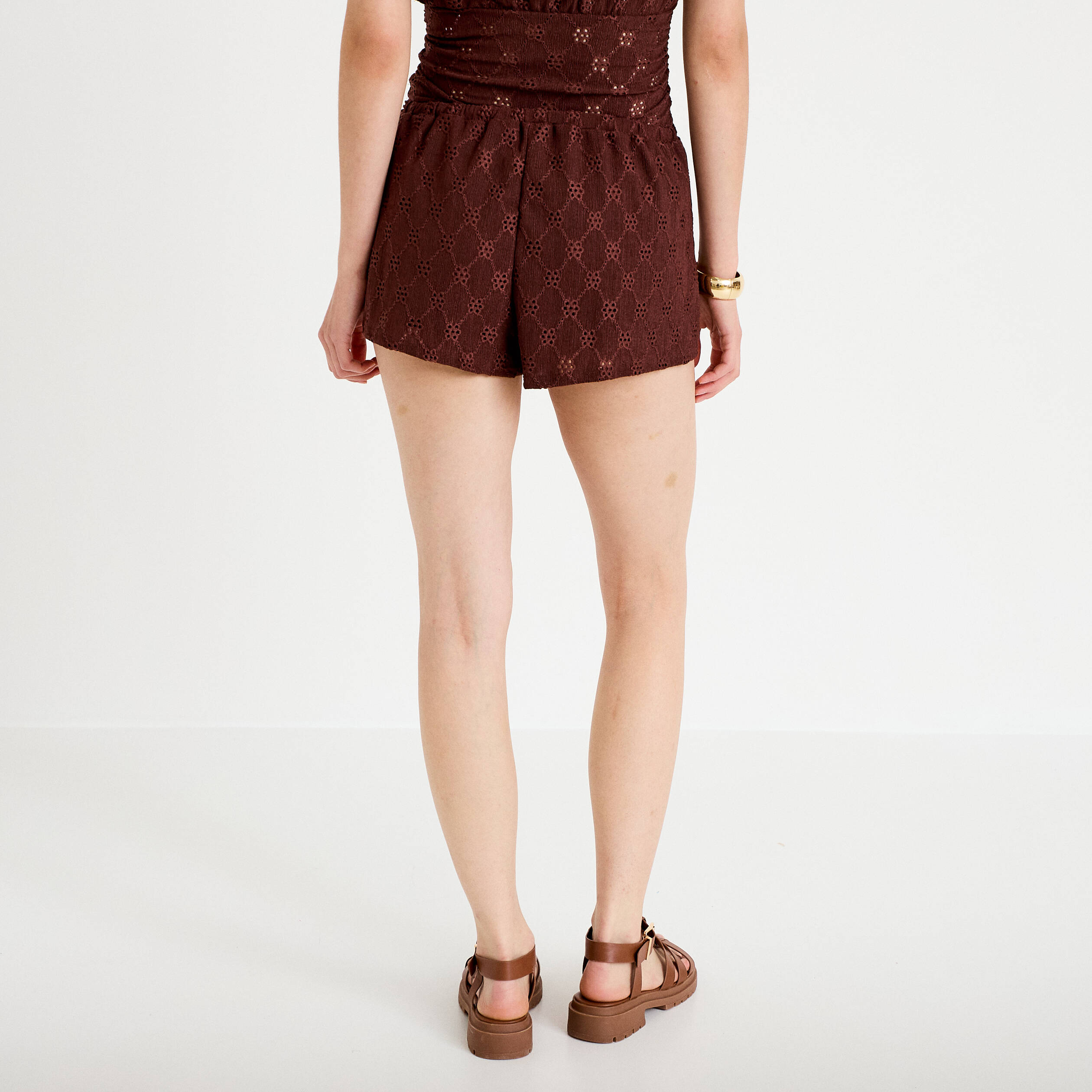 Short ajour&eacute; marron femme