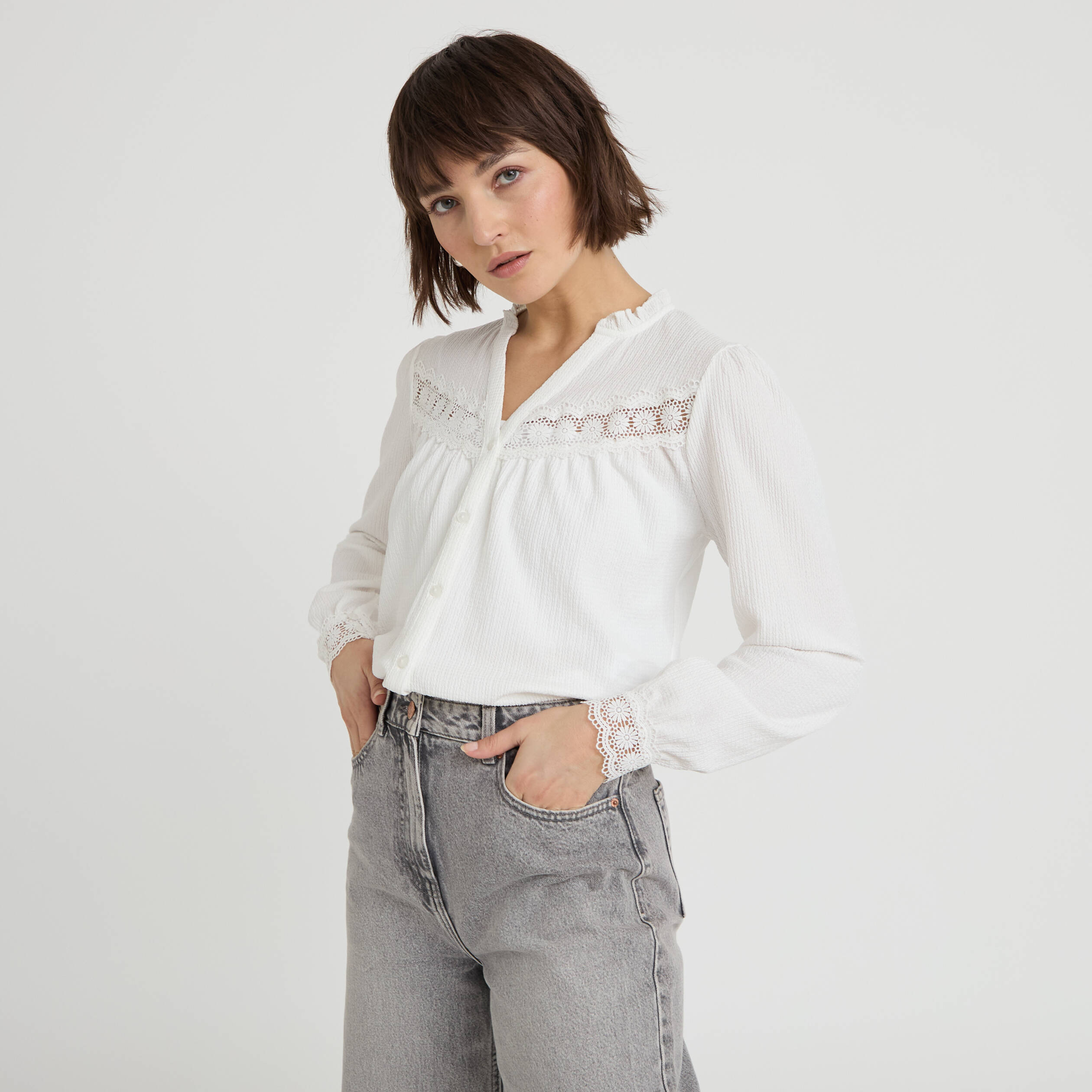 Blouse maille relief&eacute;e blanc femme