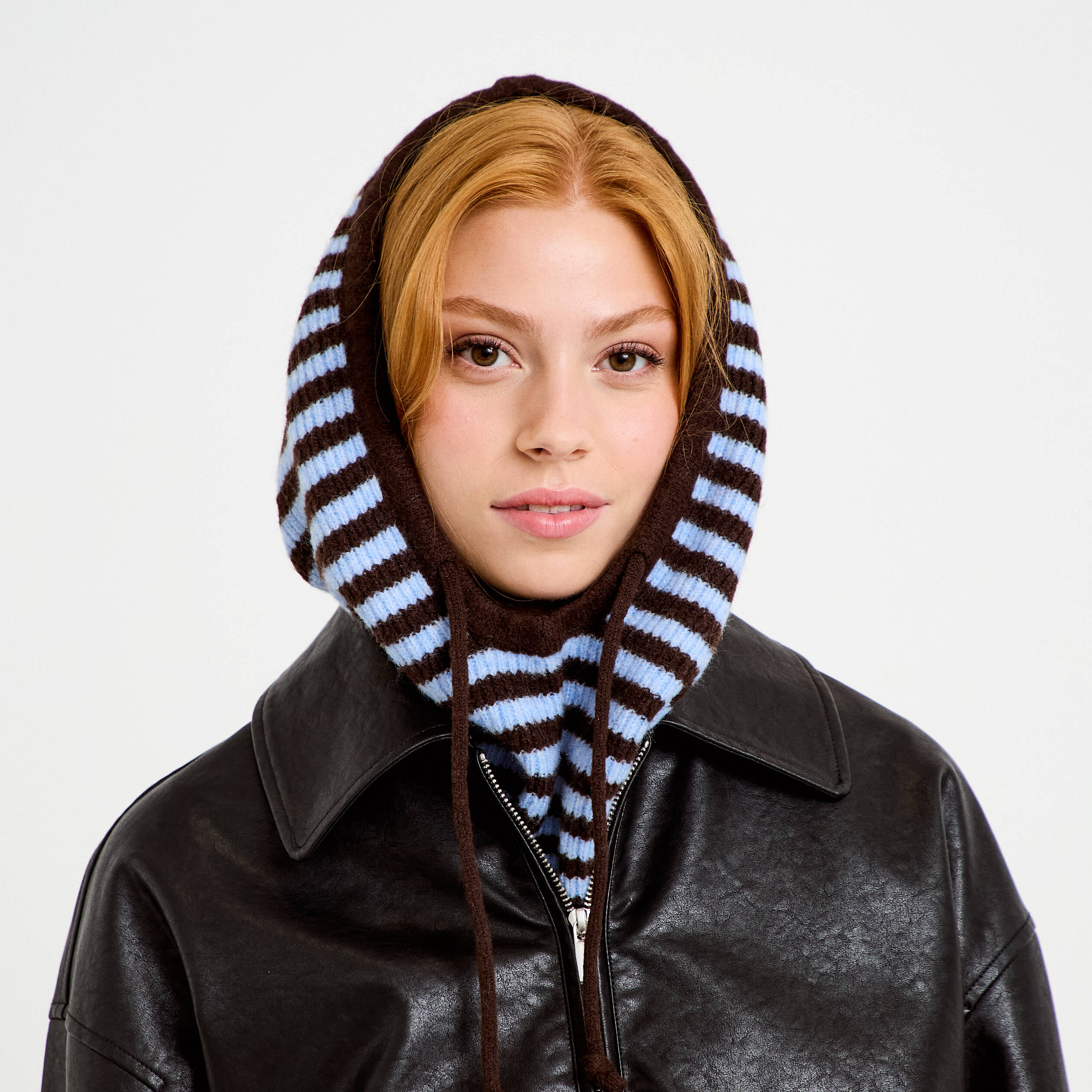 Cagoule bleu clair femme