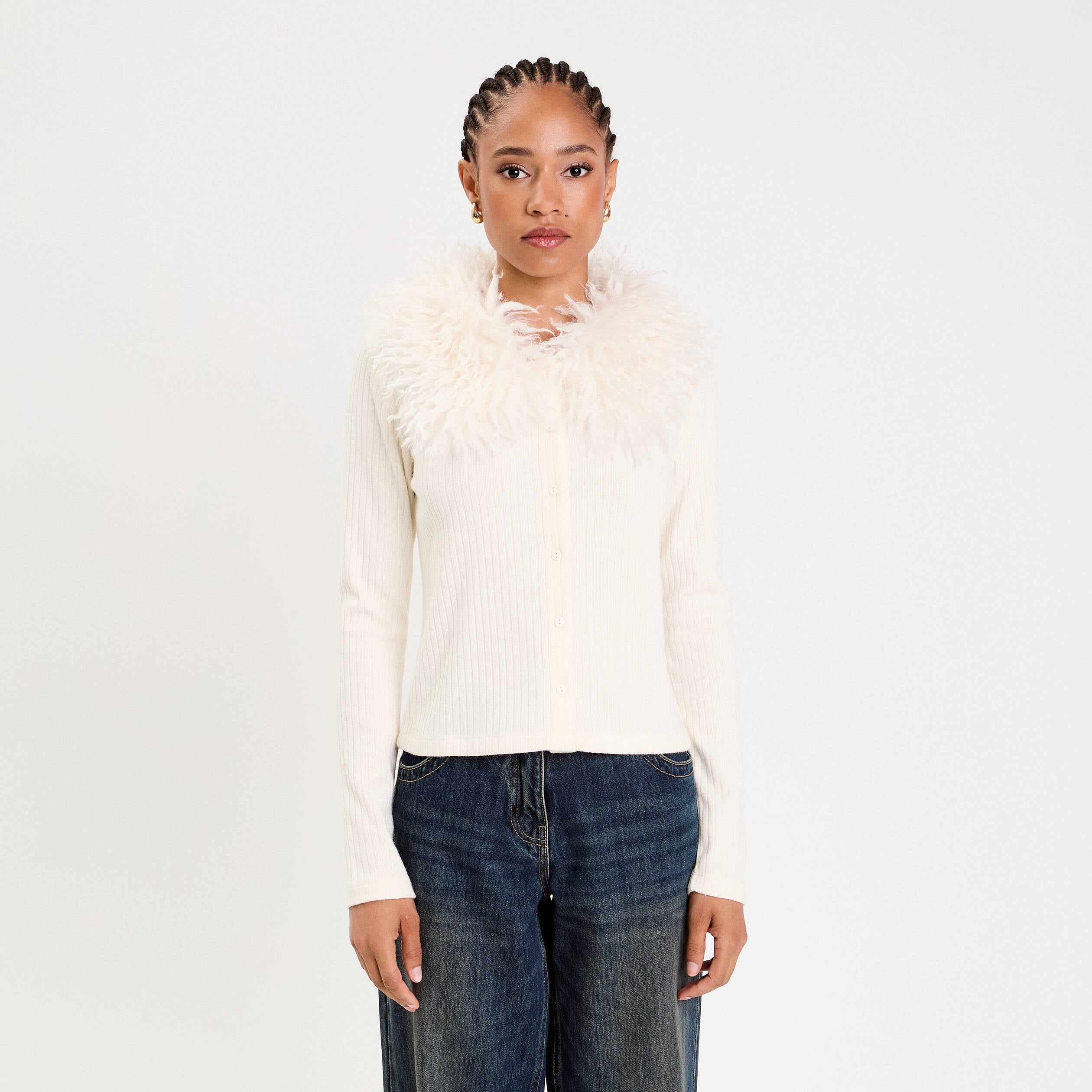 Gilet ajust&eacute; manches longues duveteux ivoire femme