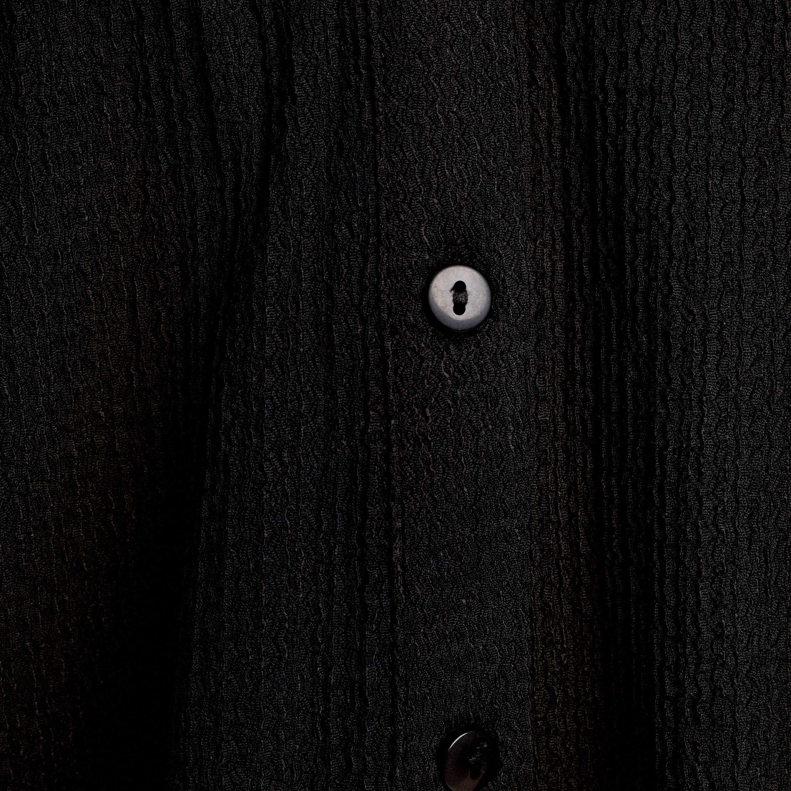 Blouse maille relief&eacute;e noir femme