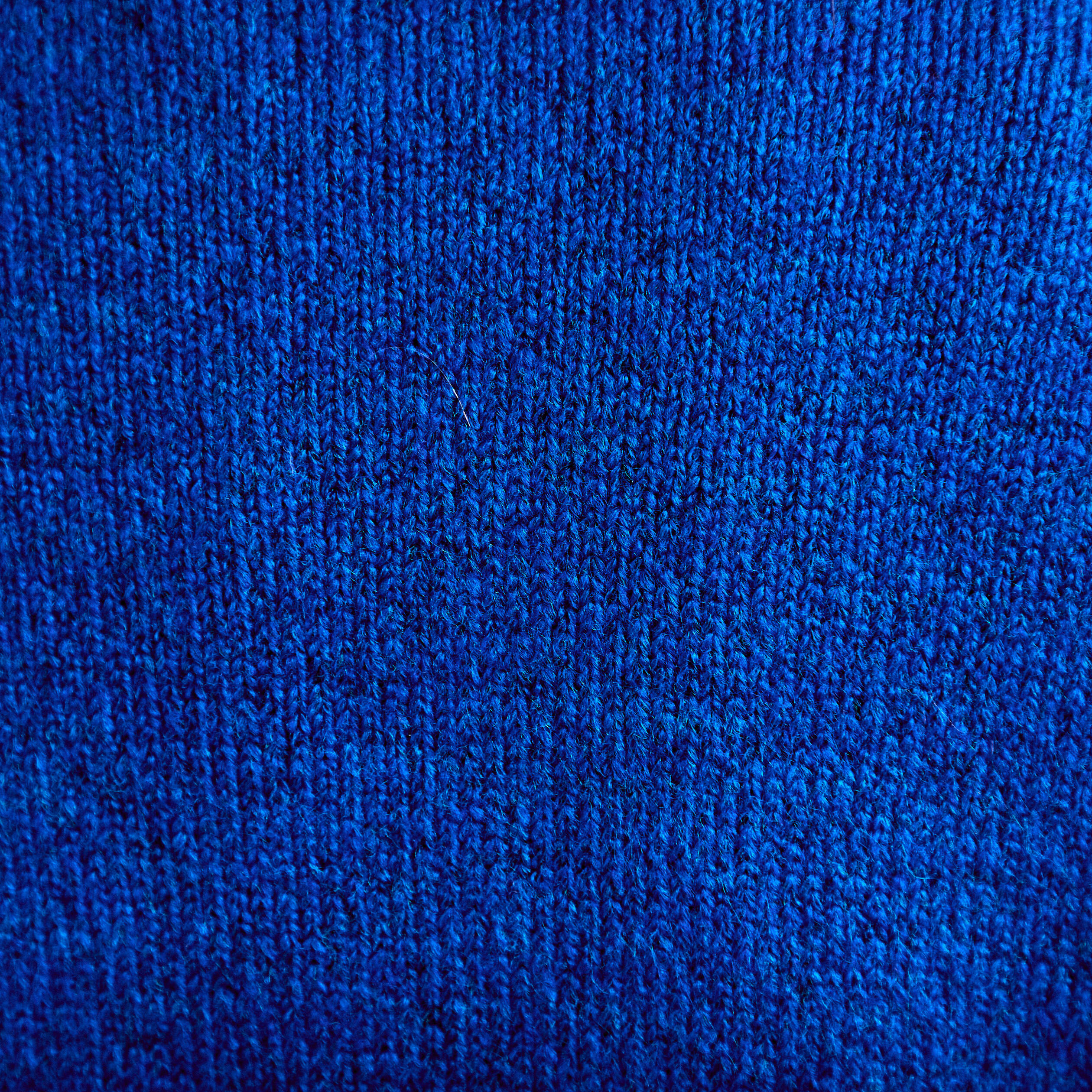 Pull manches longues bleu electrique femme