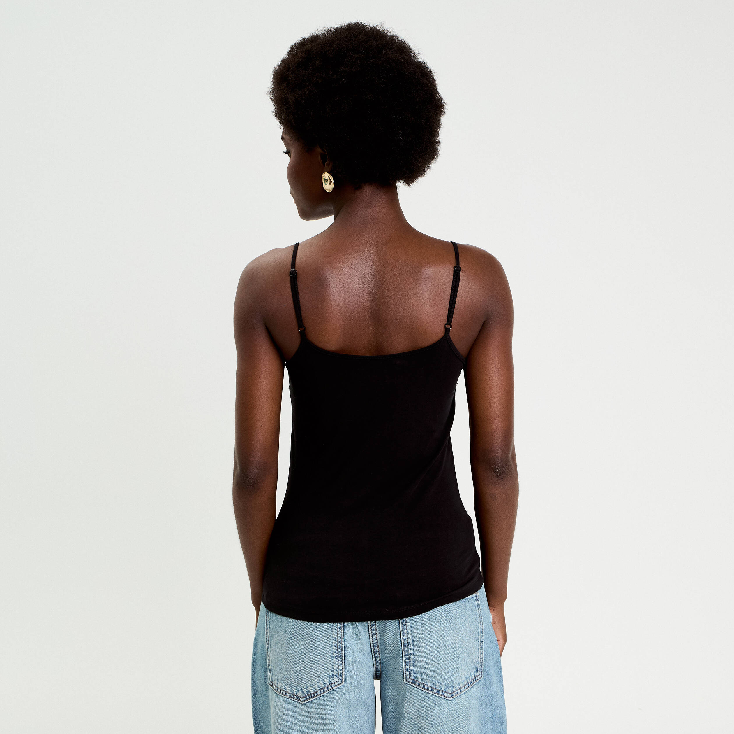 D&eacute;bardeur ajust&eacute; d&eacute;collet&eacute; dentelle noir femme