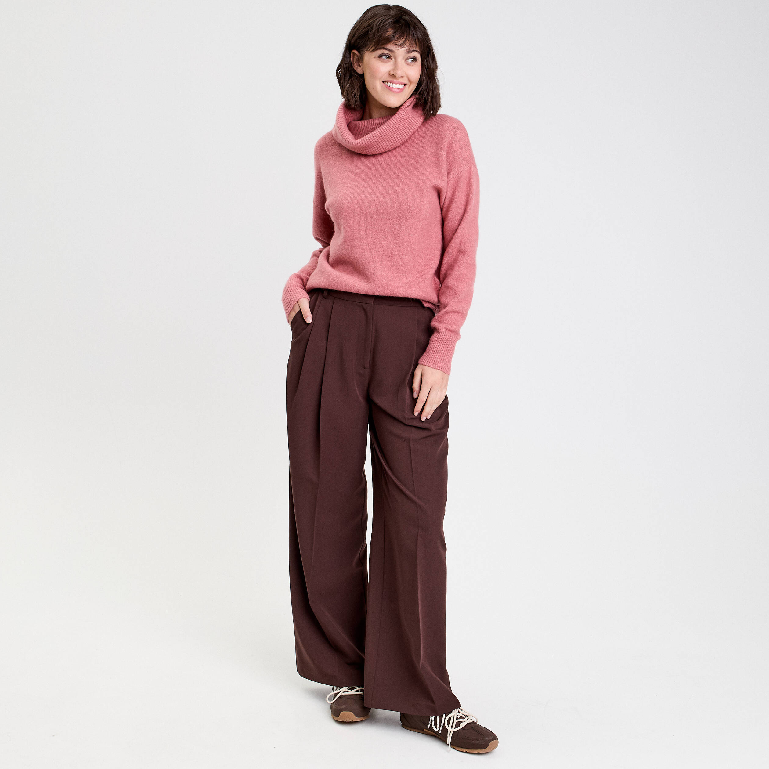 Pull avec col roul&eacute; rose femme