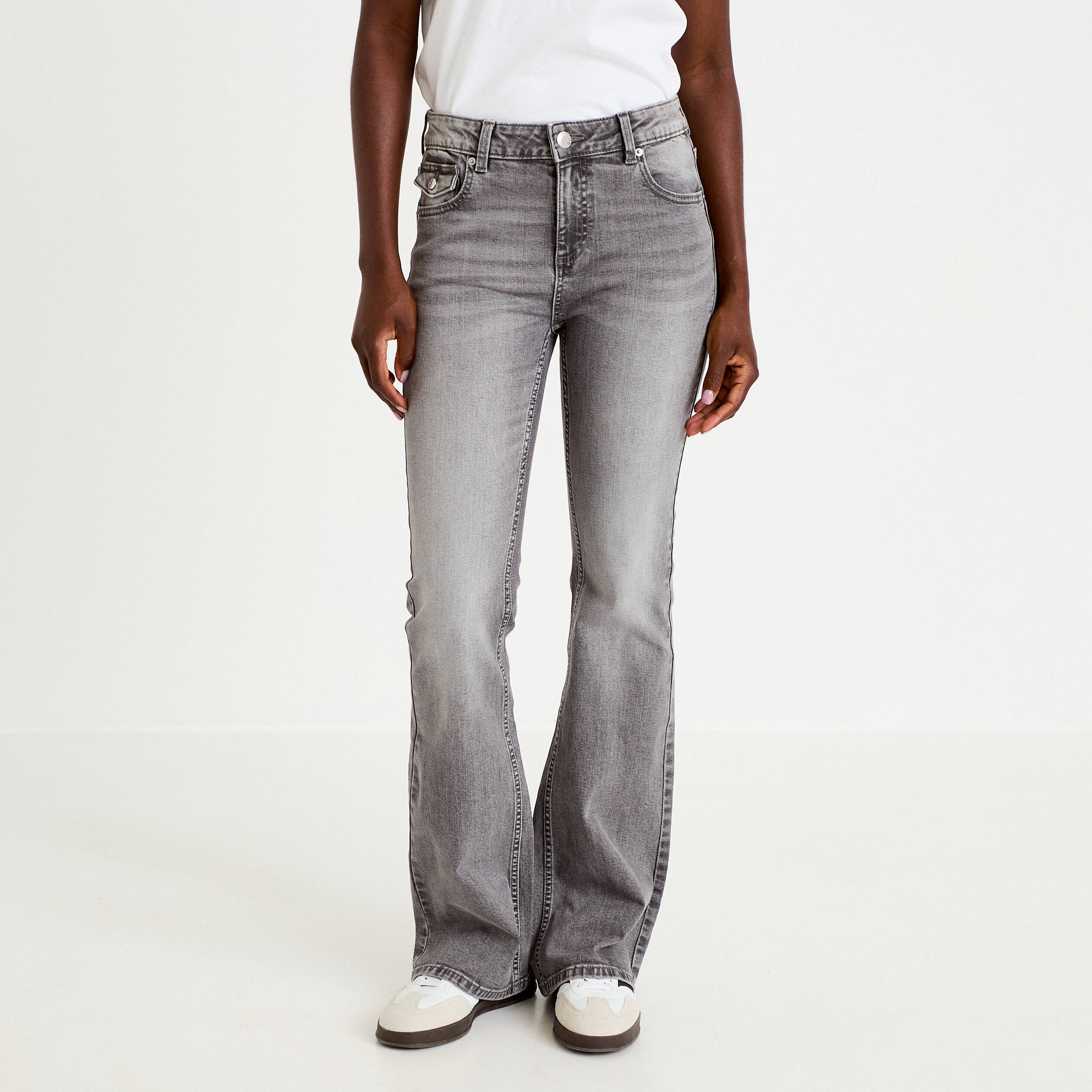 Jean bootcut taille basse denim gris femme