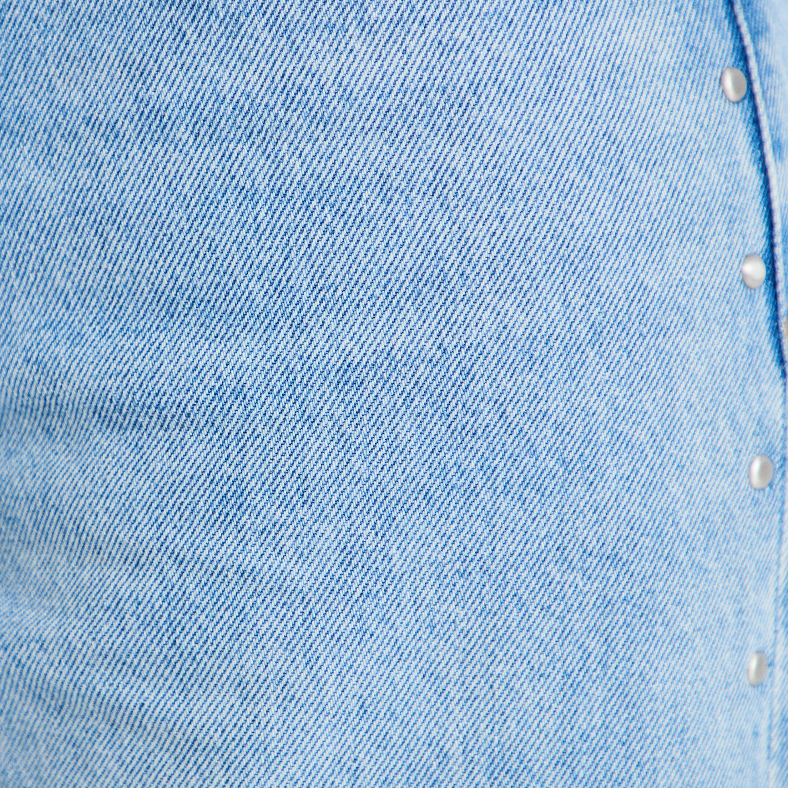 Jean d&eacute;tails clout&eacute;s denim bleach femme
